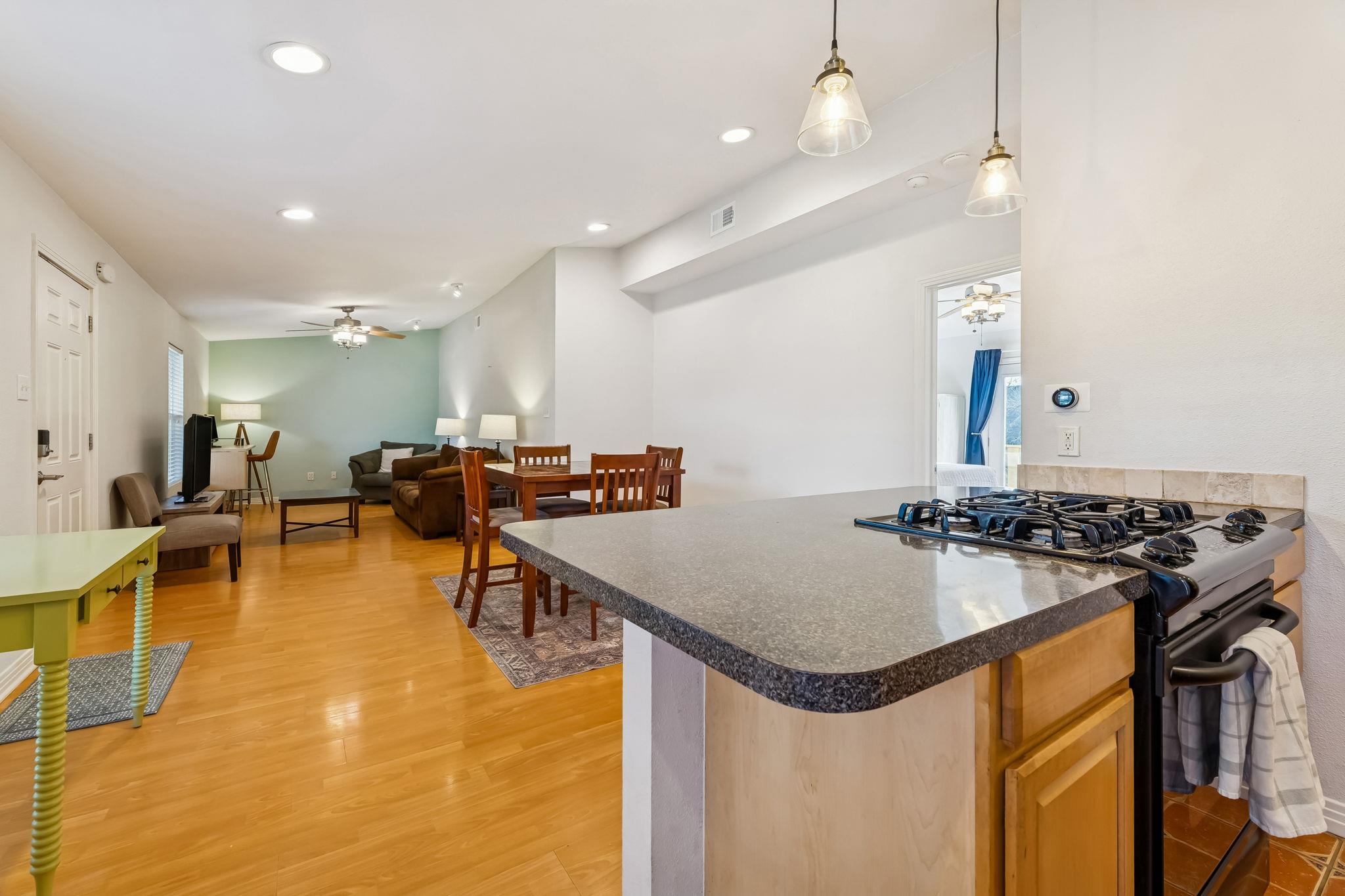 2021 Bluebonnet LN # 210