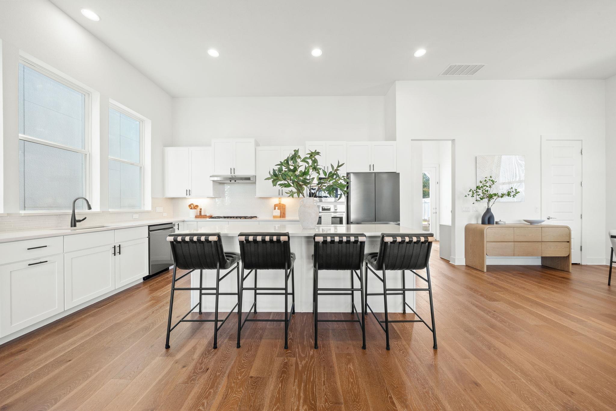 6109 Sendero Hills PKWY
