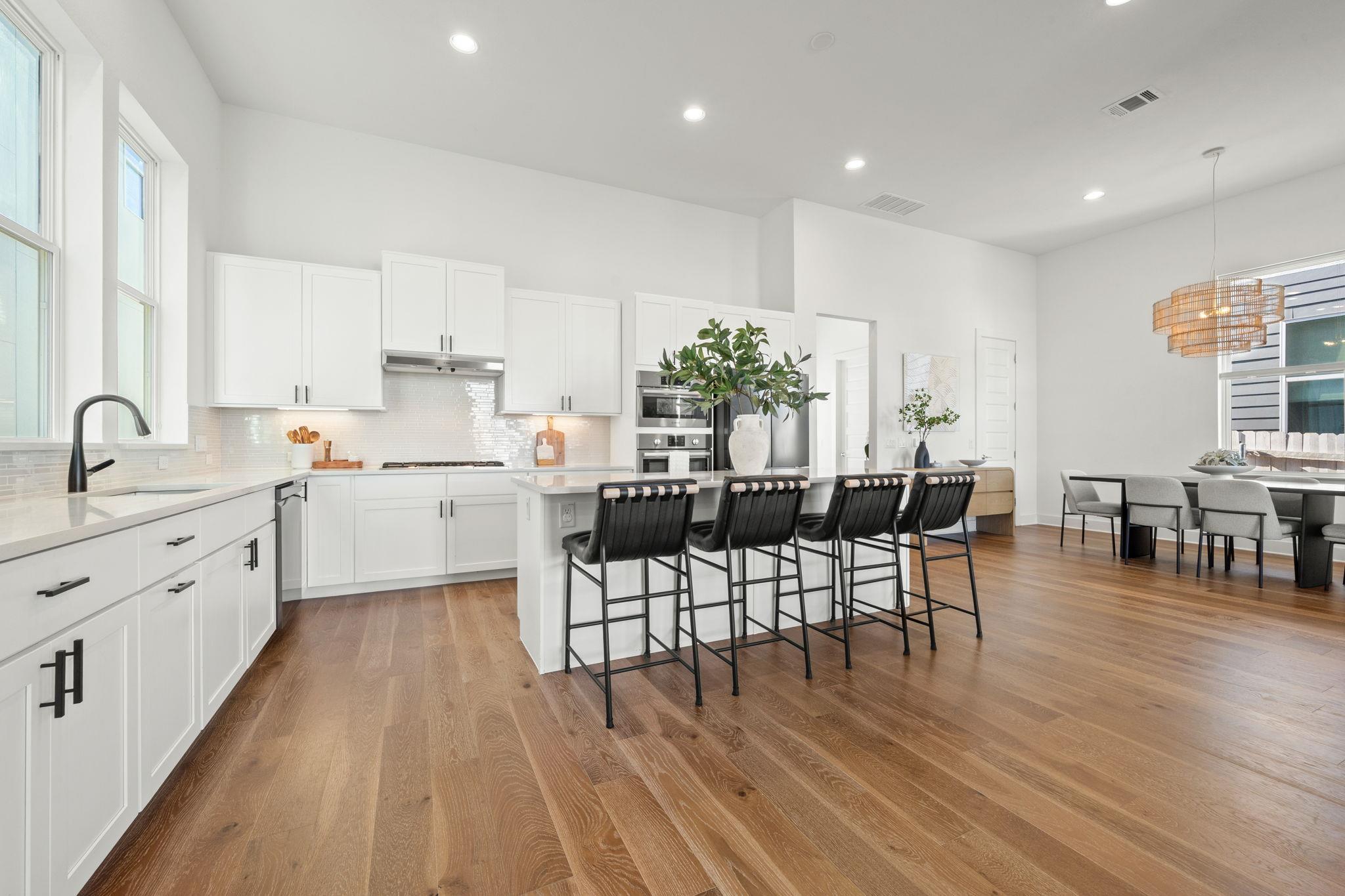 6109 Sendero Hills PKWY