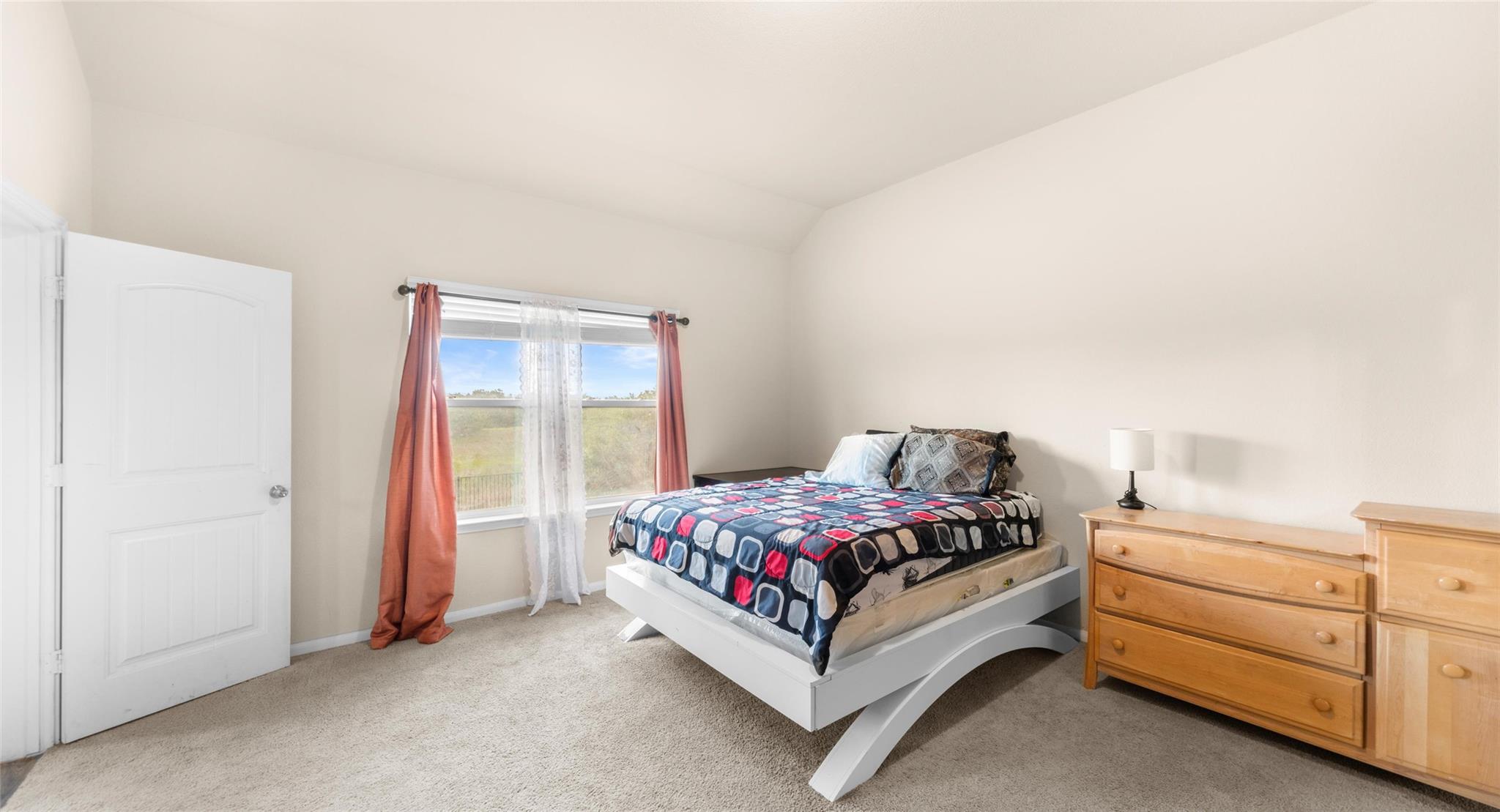 707 Liard River RD