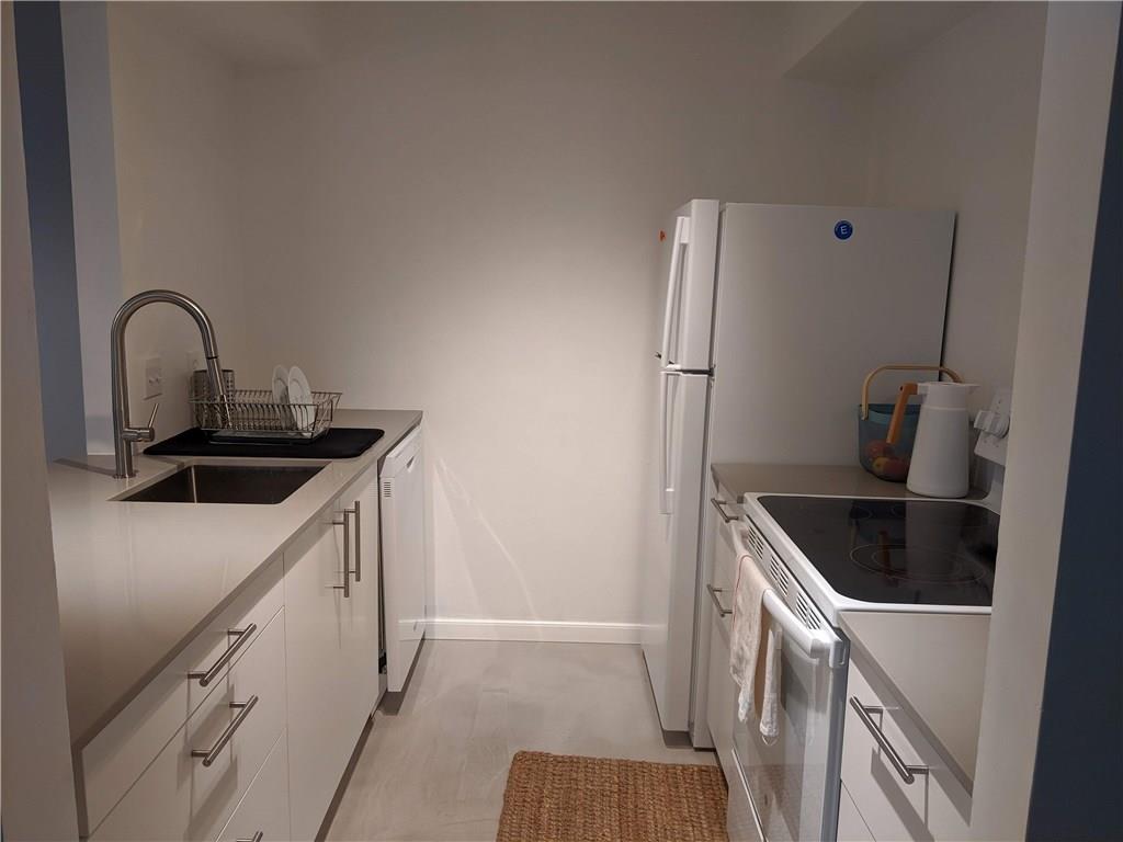 1705 Crossing PL # 124 Unit: B-124