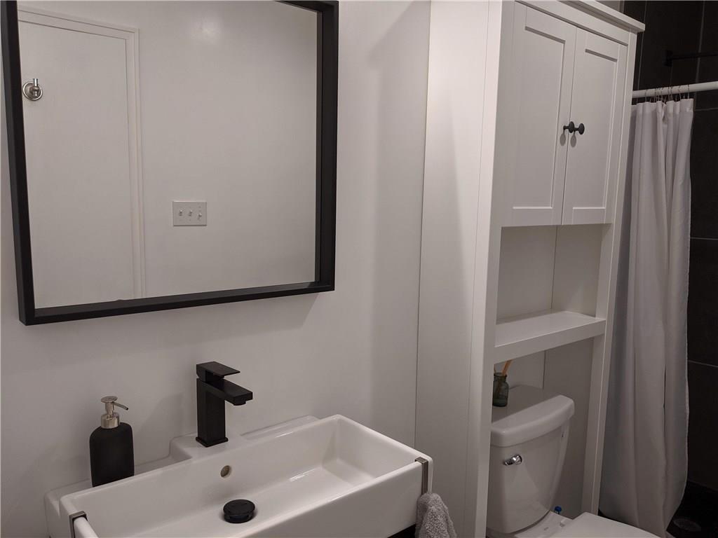 1705 Crossing PL # 124 Unit: B-124