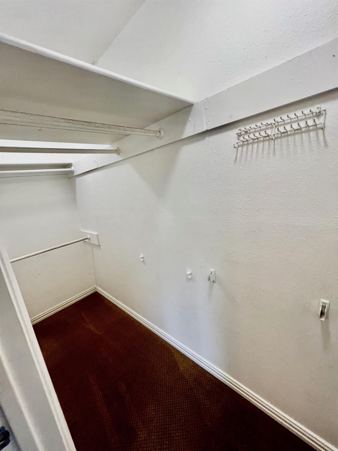 2018 W RUNDBERG LN # 20B