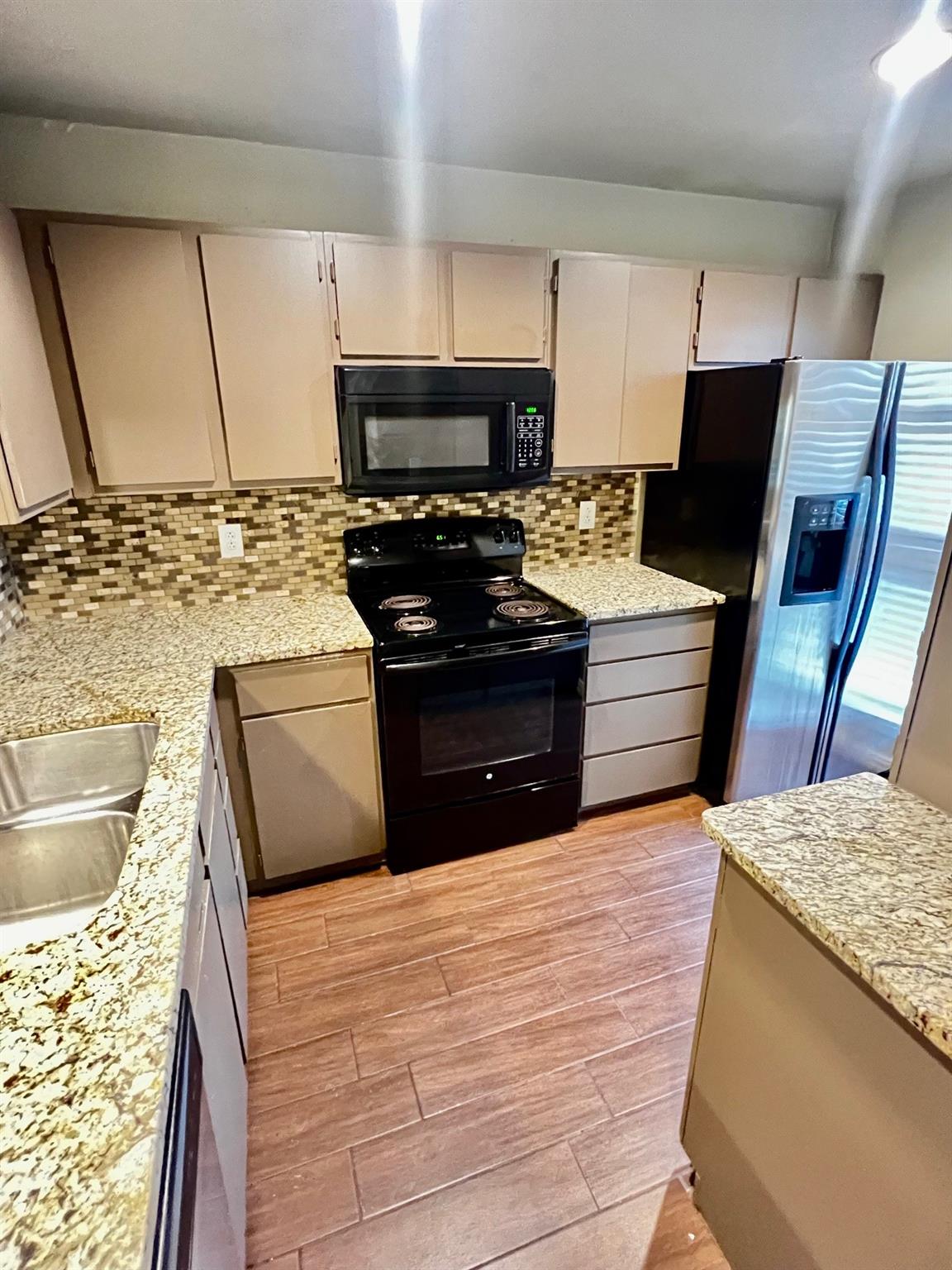 2018 W RUNDBERG LN # 20B