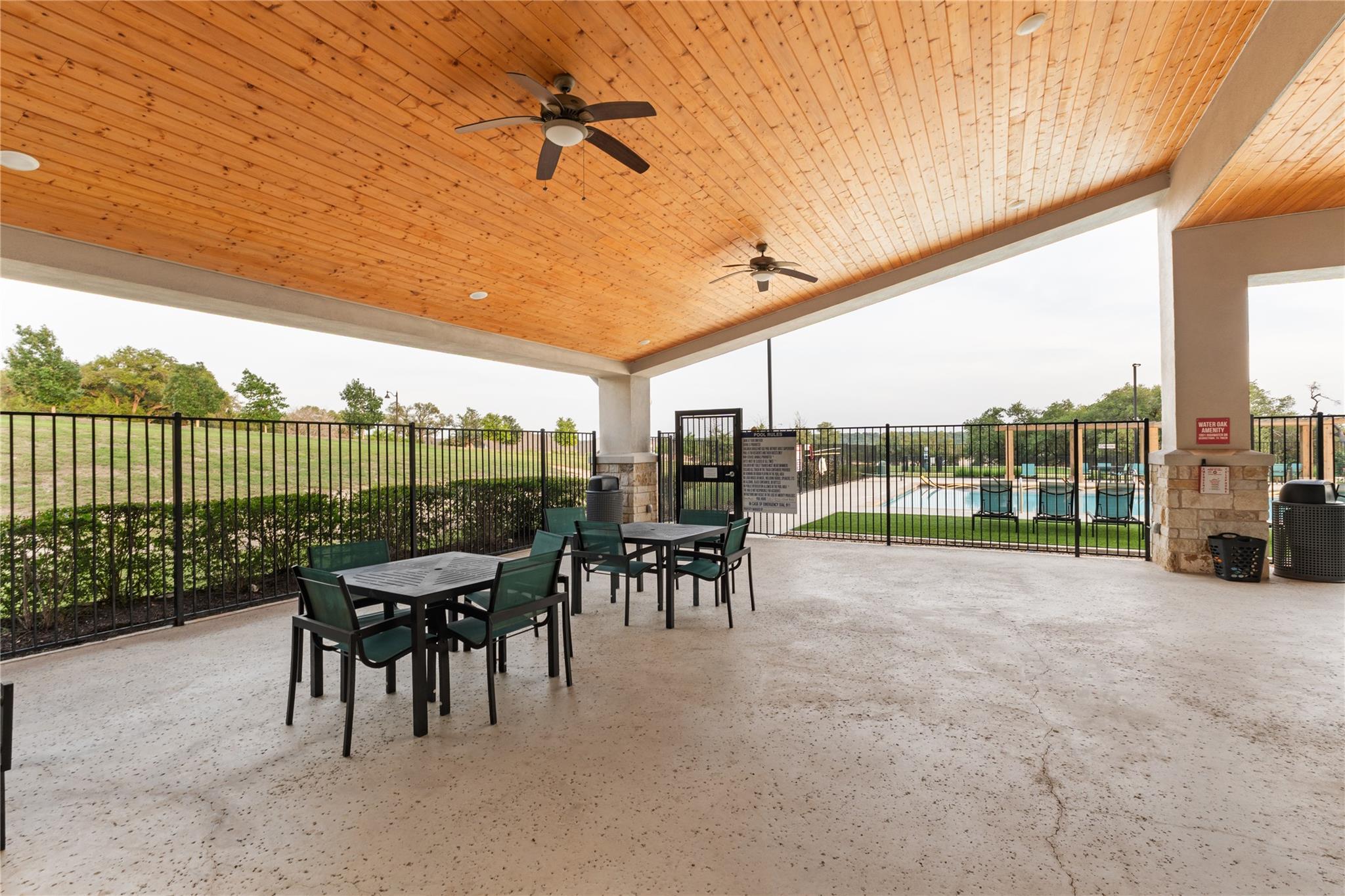 1113 Highwater DR