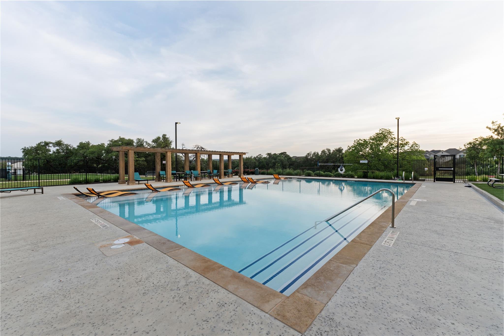 1113 Highwater DR