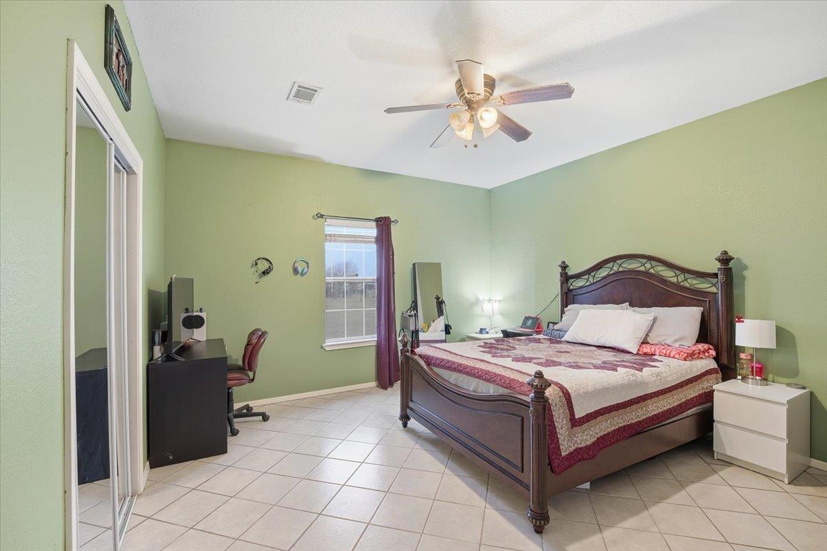 106 Luna Vista CV