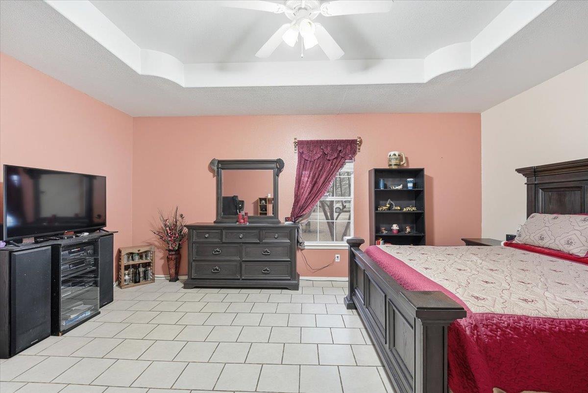 106 Luna Vista CV