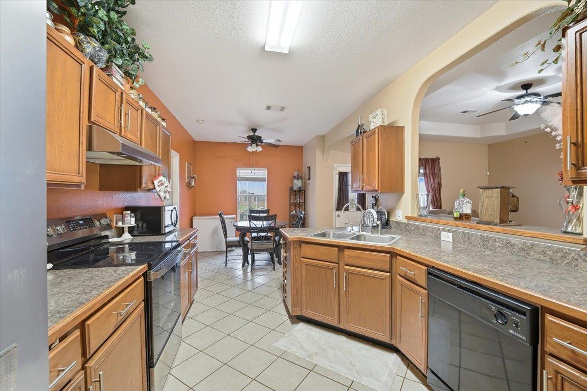 106 Luna Vista CV