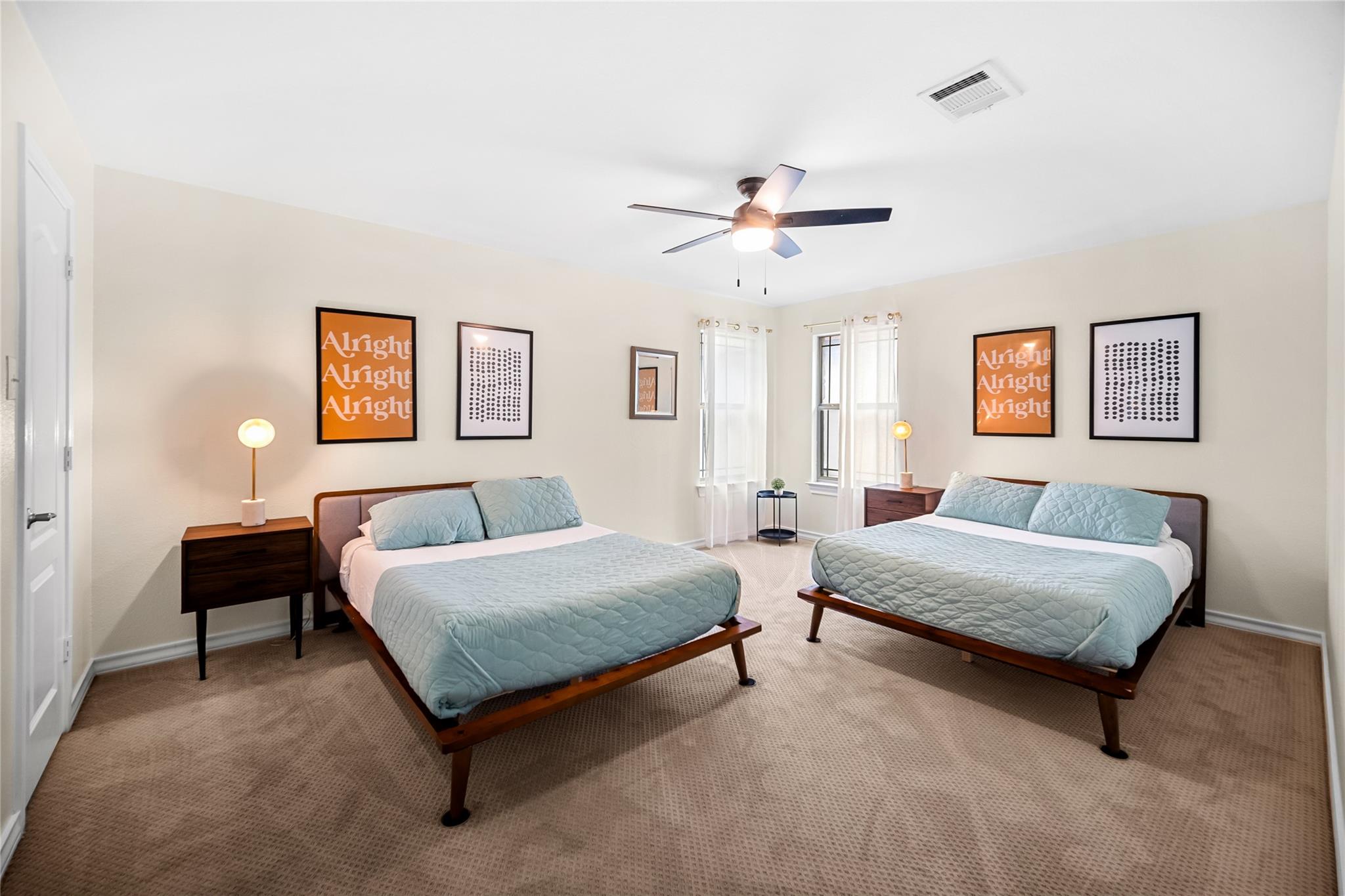 321 Angel Oak ST