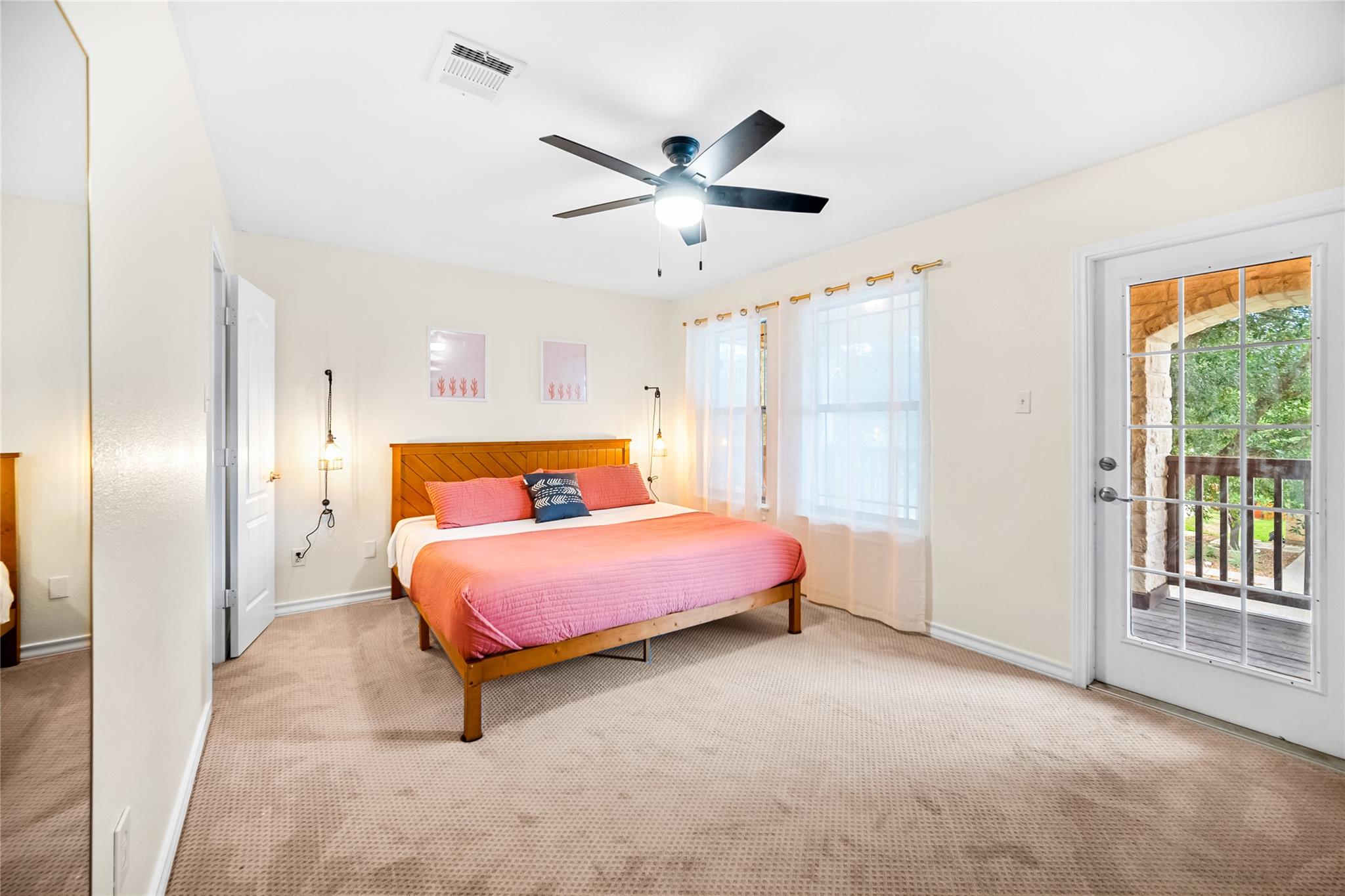 321 Angel Oak ST
