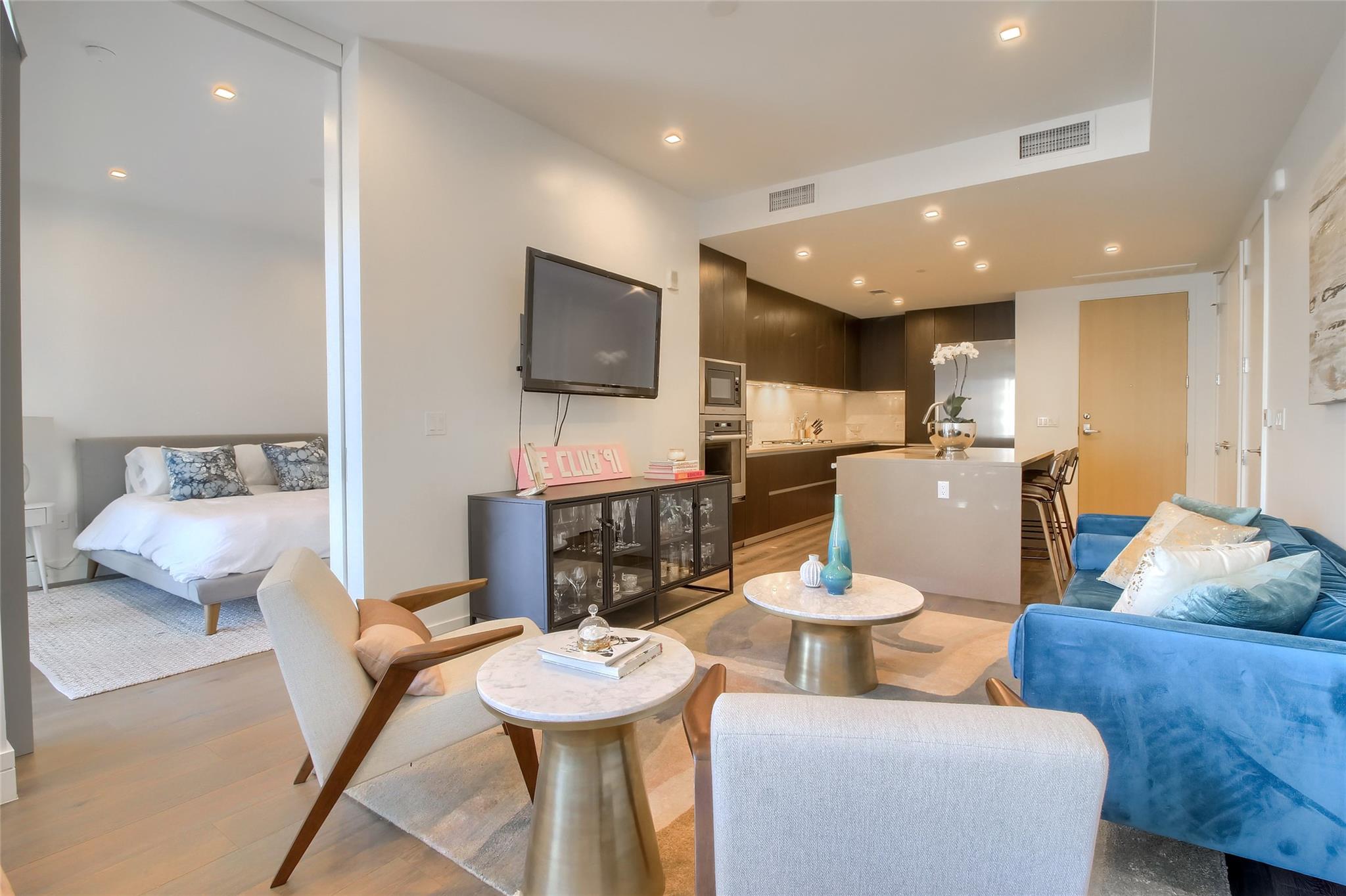 501 West Ave # 1002