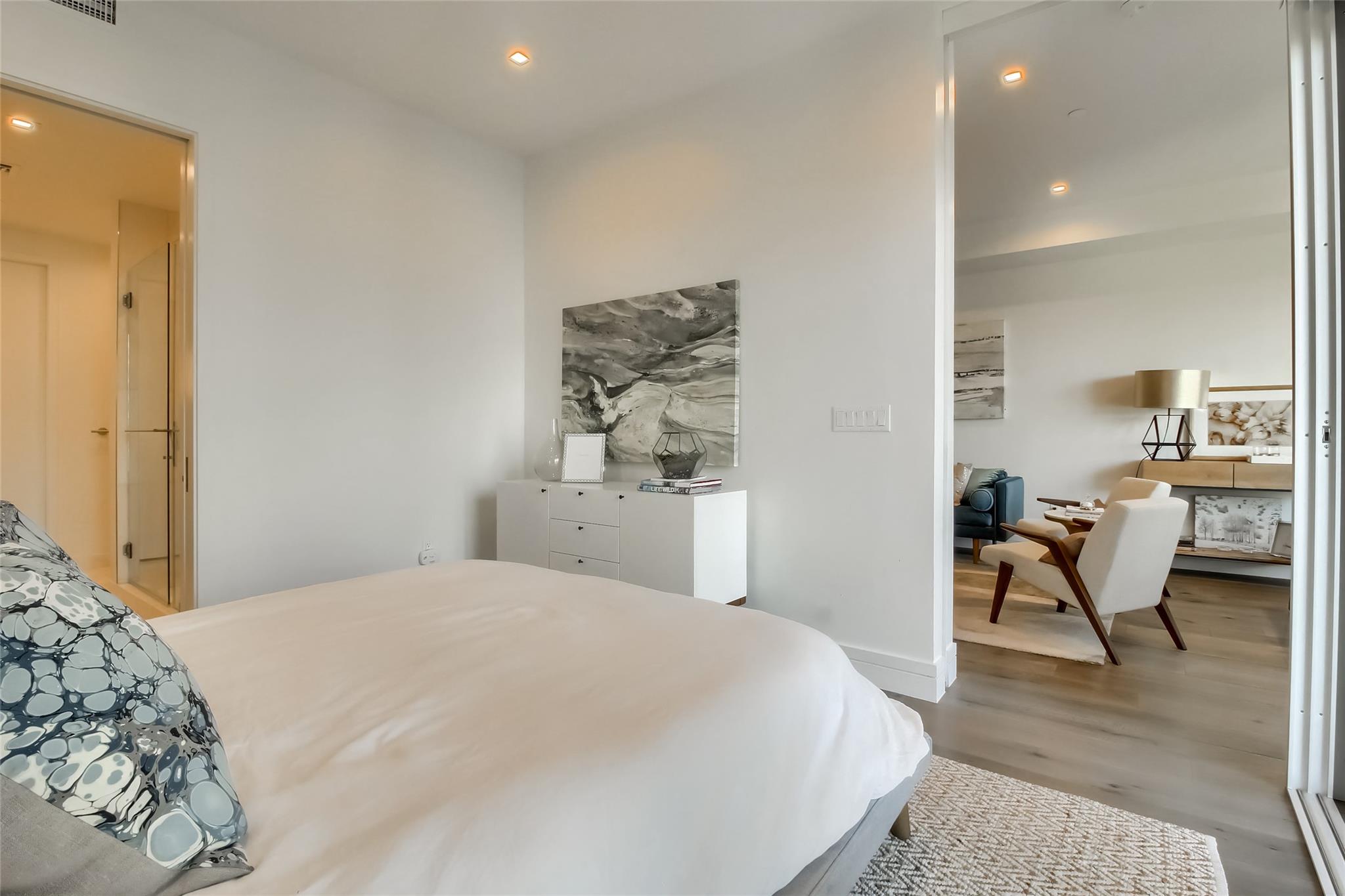 501 West Ave # 1002