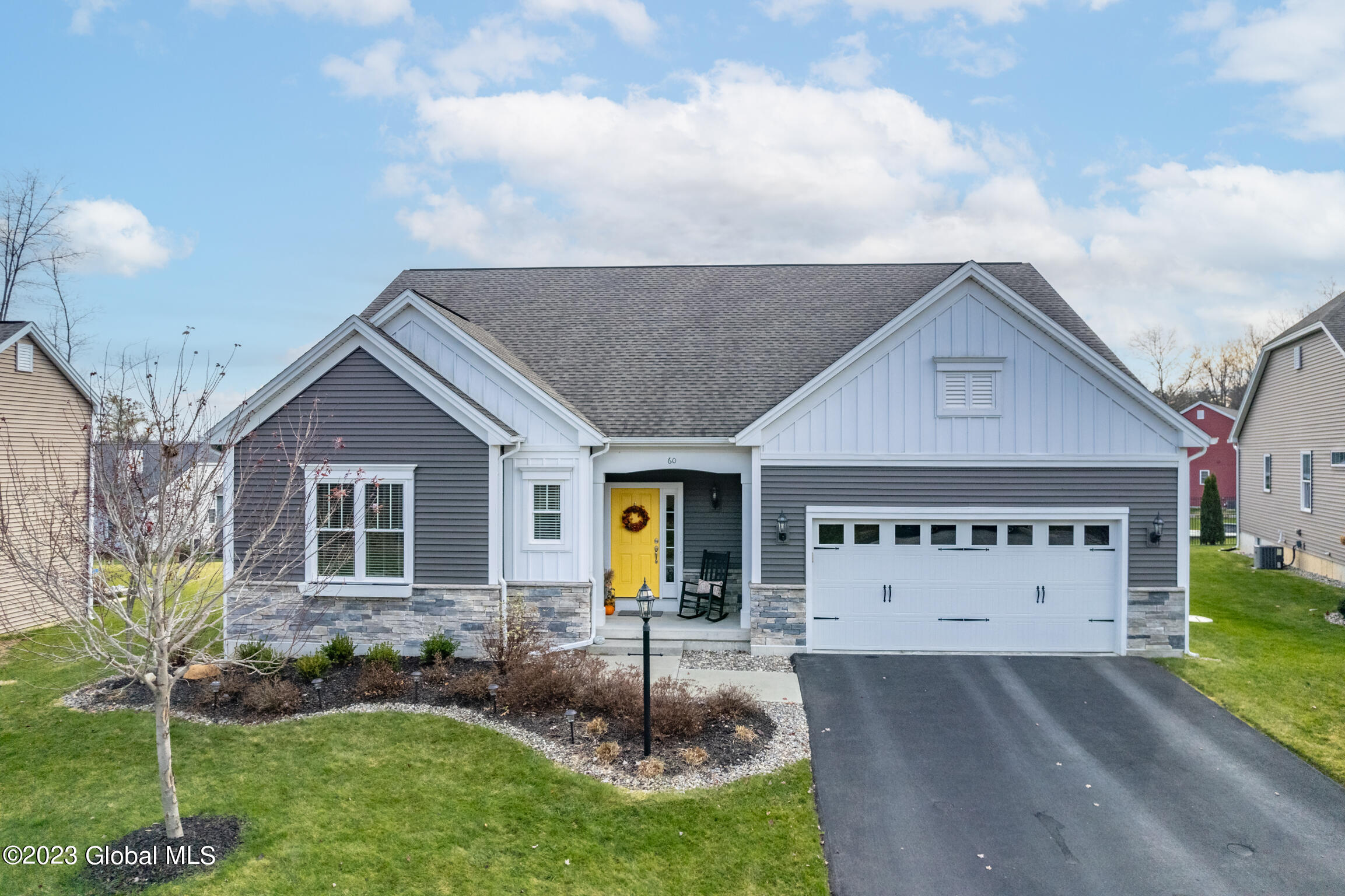 60 Village Circle N
