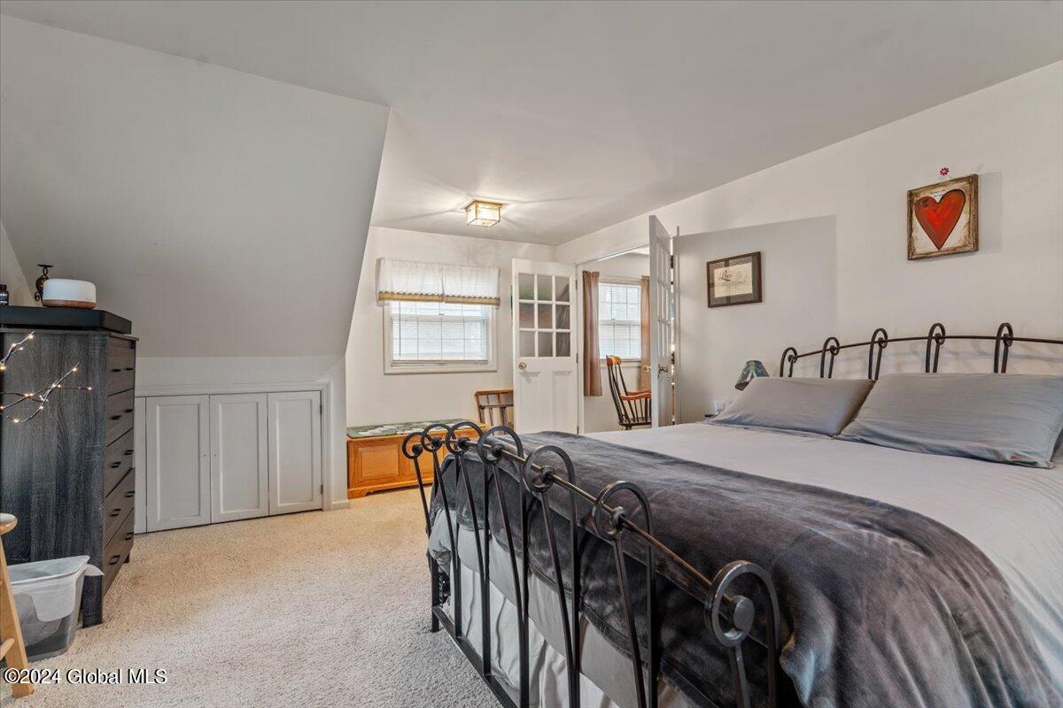 135 Willow Lane