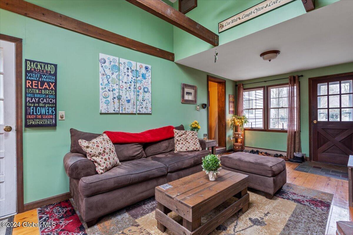 135 Willow Lane