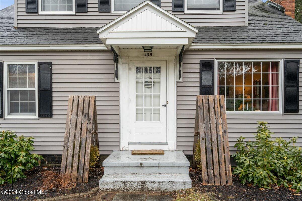135 Willow Lane
