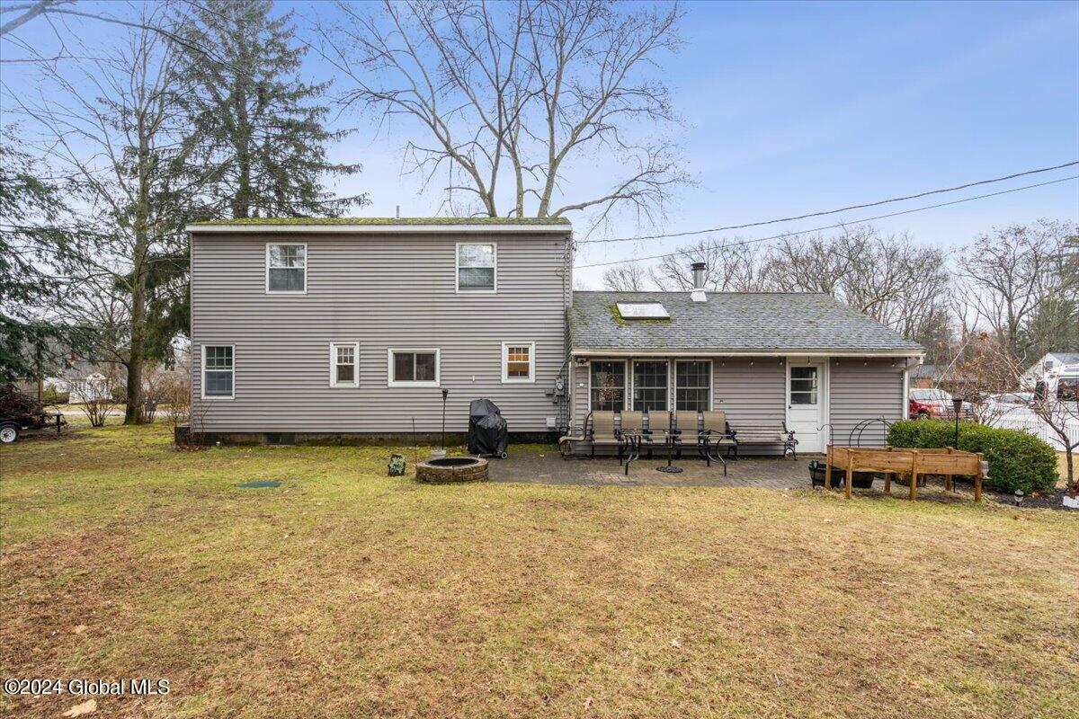 135 Willow Lane