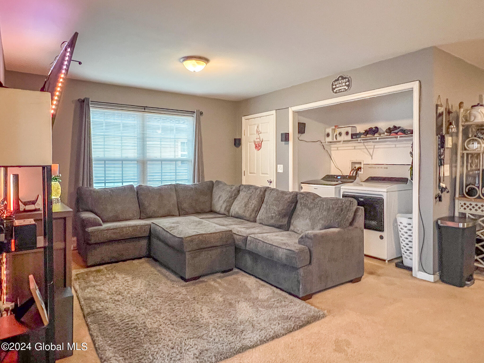 9 Zachary M Avenue