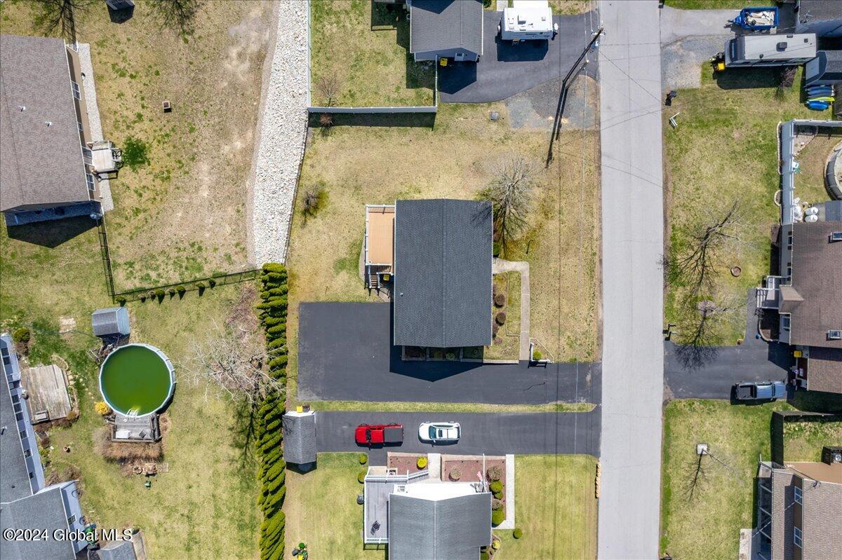 26 Russell Drive