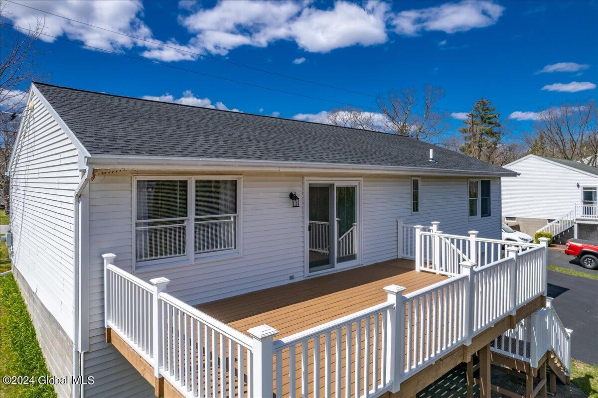 26 Russell Drive