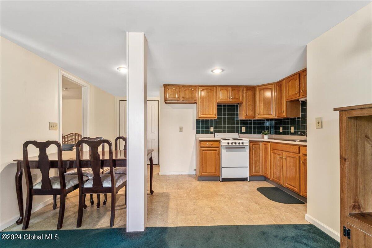 26 Russell Drive