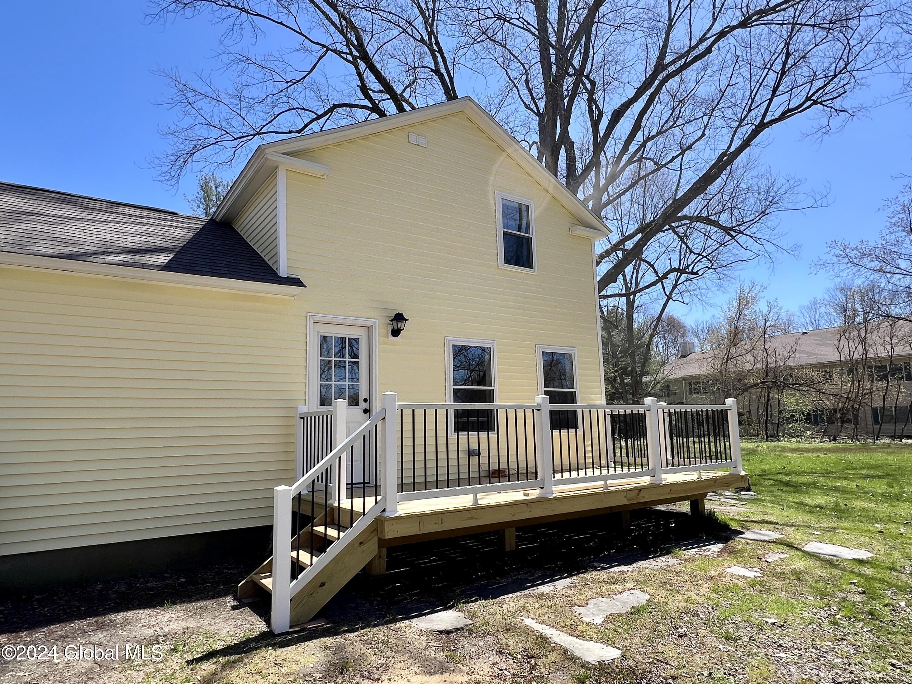 4 Mitchell Avenue
