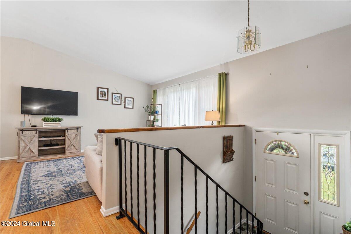 39 Pico Road