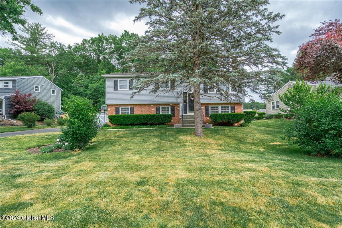 39 Pico Road