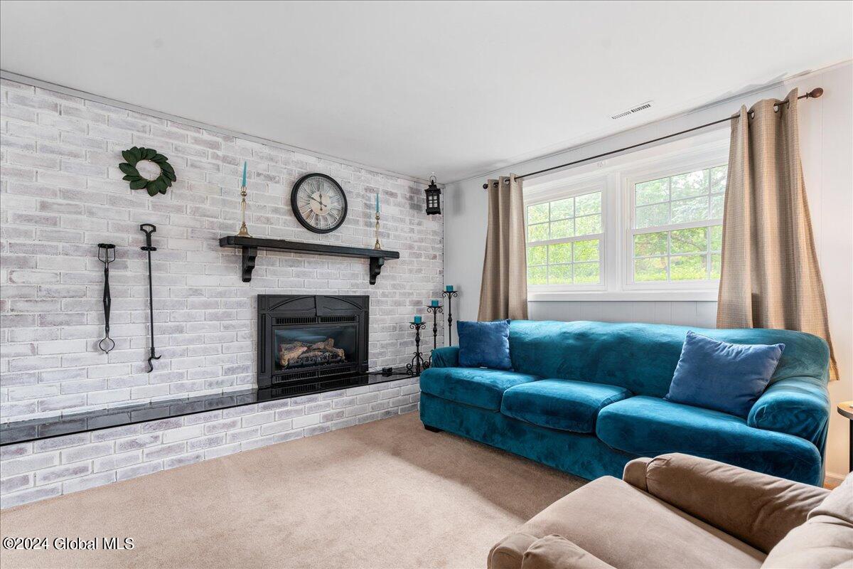 39 Pico Road
