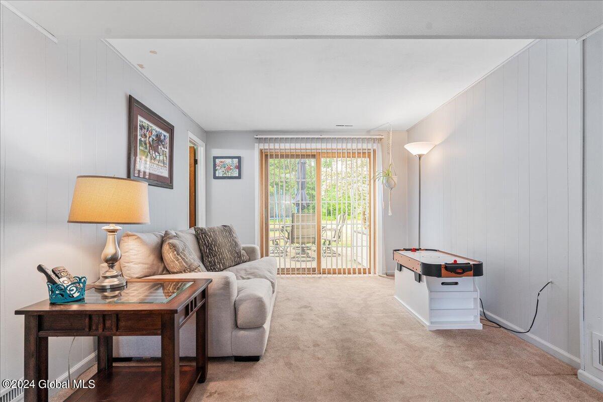 39 Pico Road