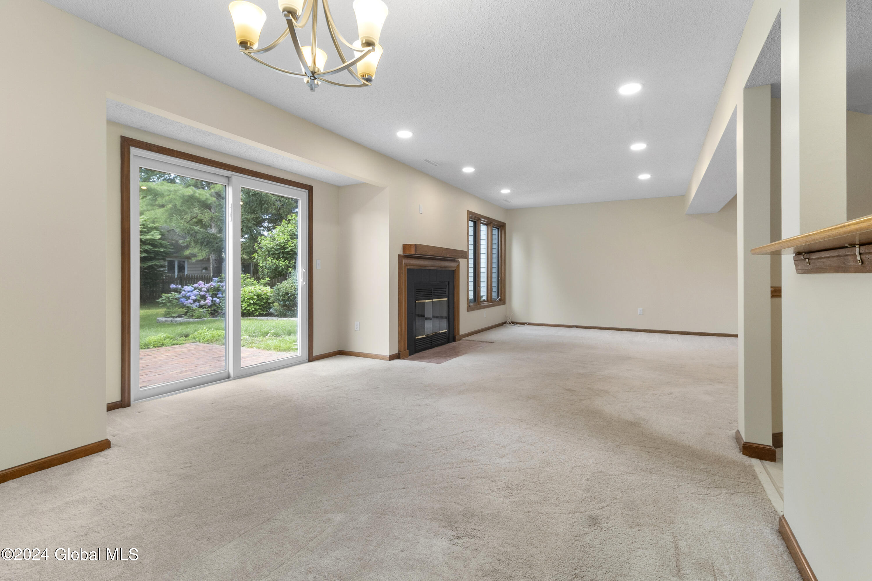 5 Rusfield Drive