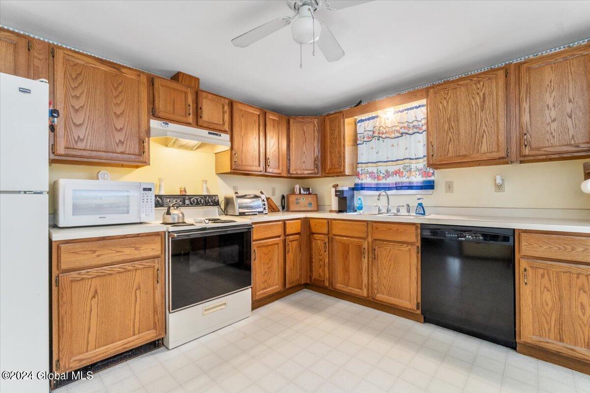 214 Clum Road