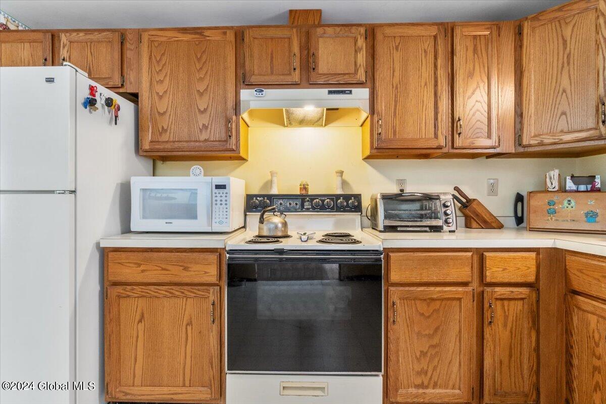 214 Clum Road