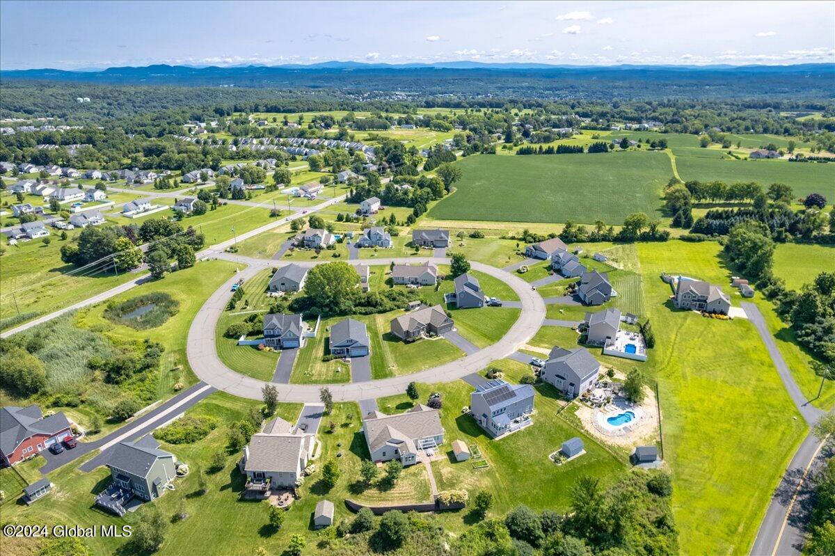 16 Julia Circle