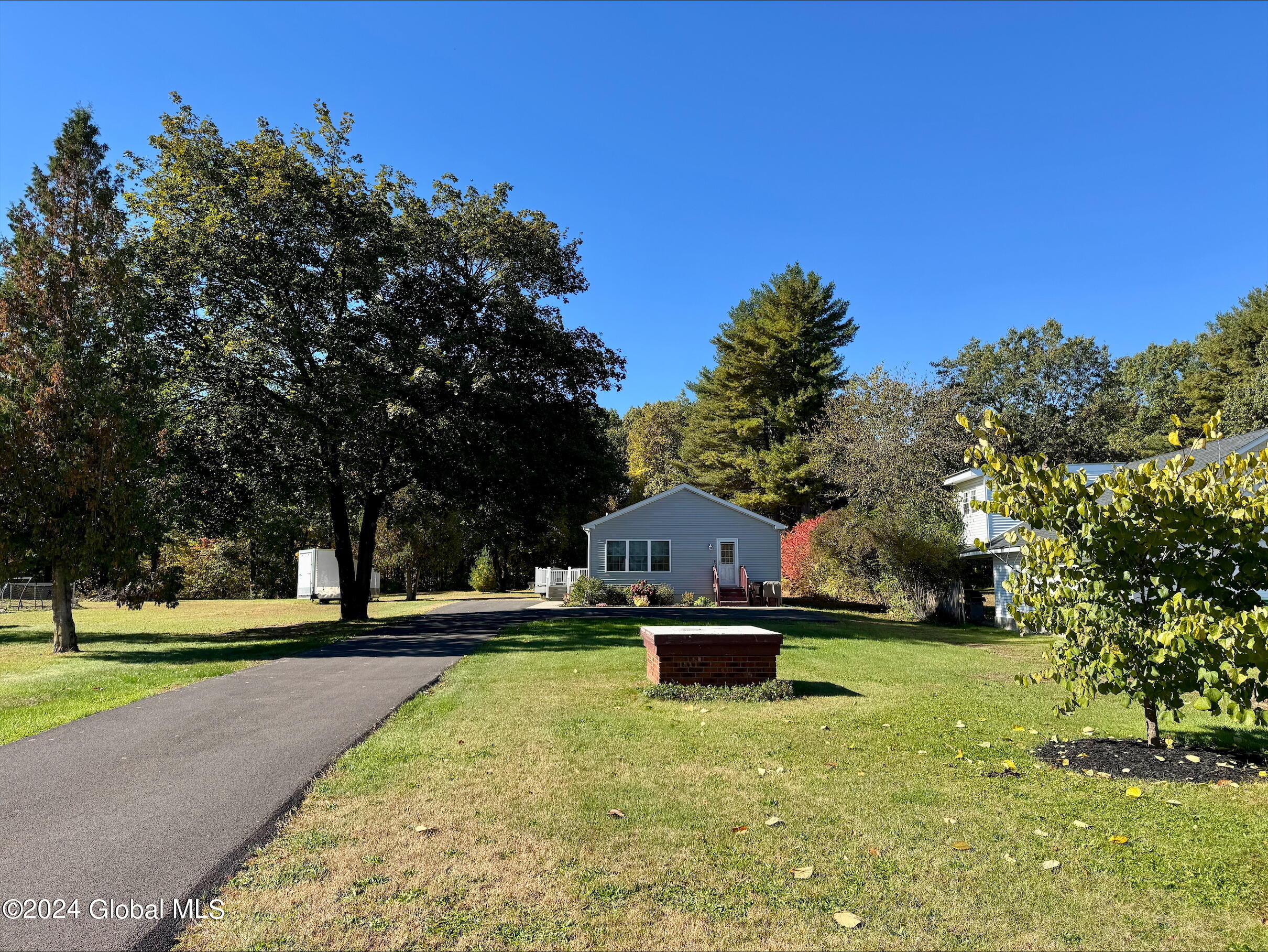 62 Lower Newtown Road