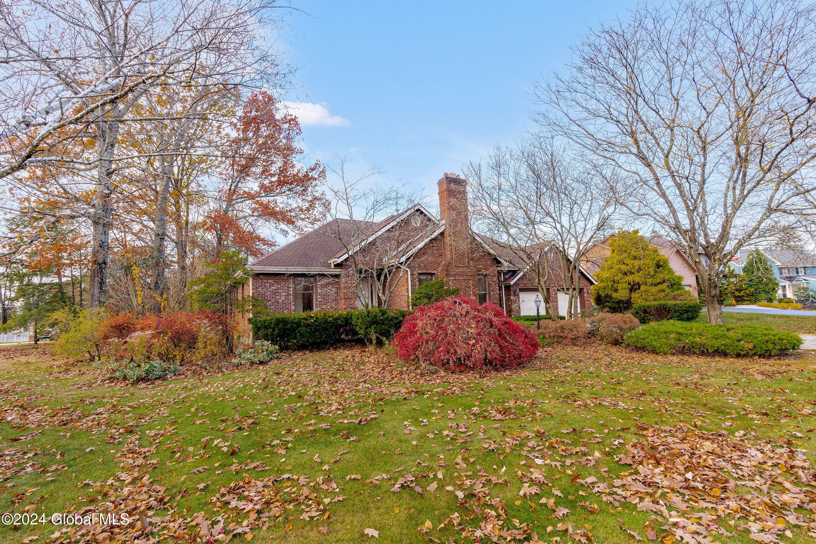 2 Carriage Hill Drive