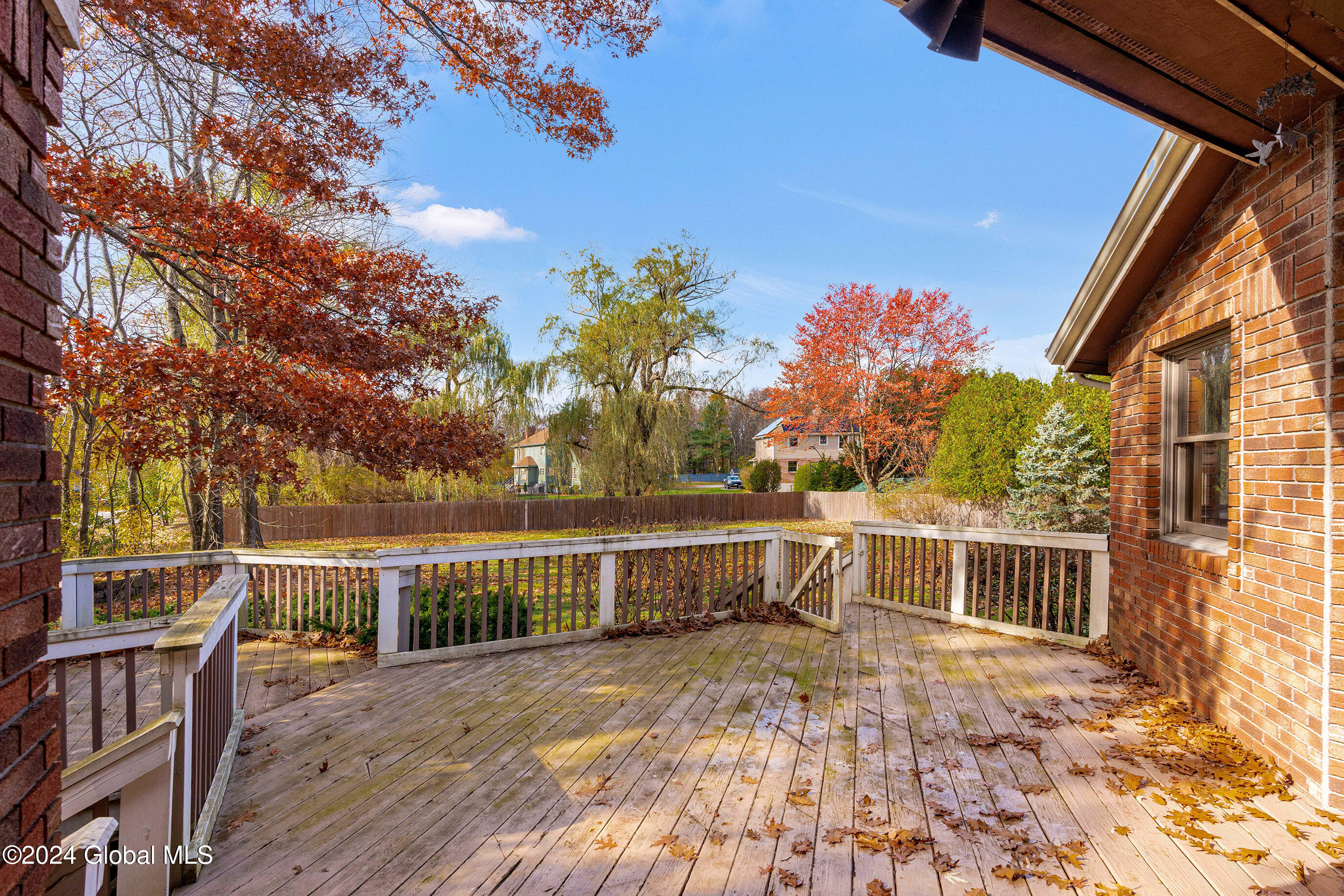 2 Carriage Hill Drive