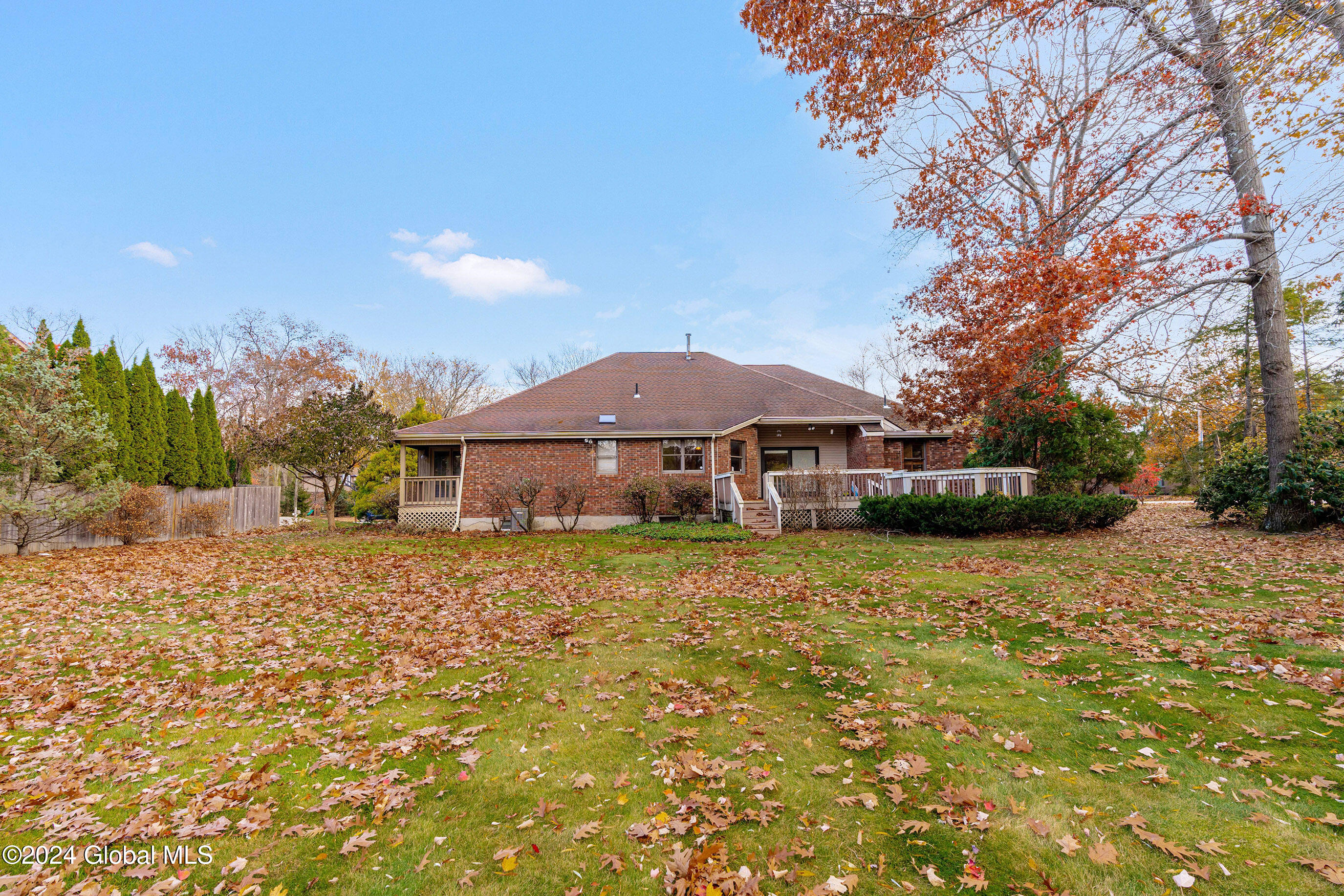 2 Carriage Hill Drive