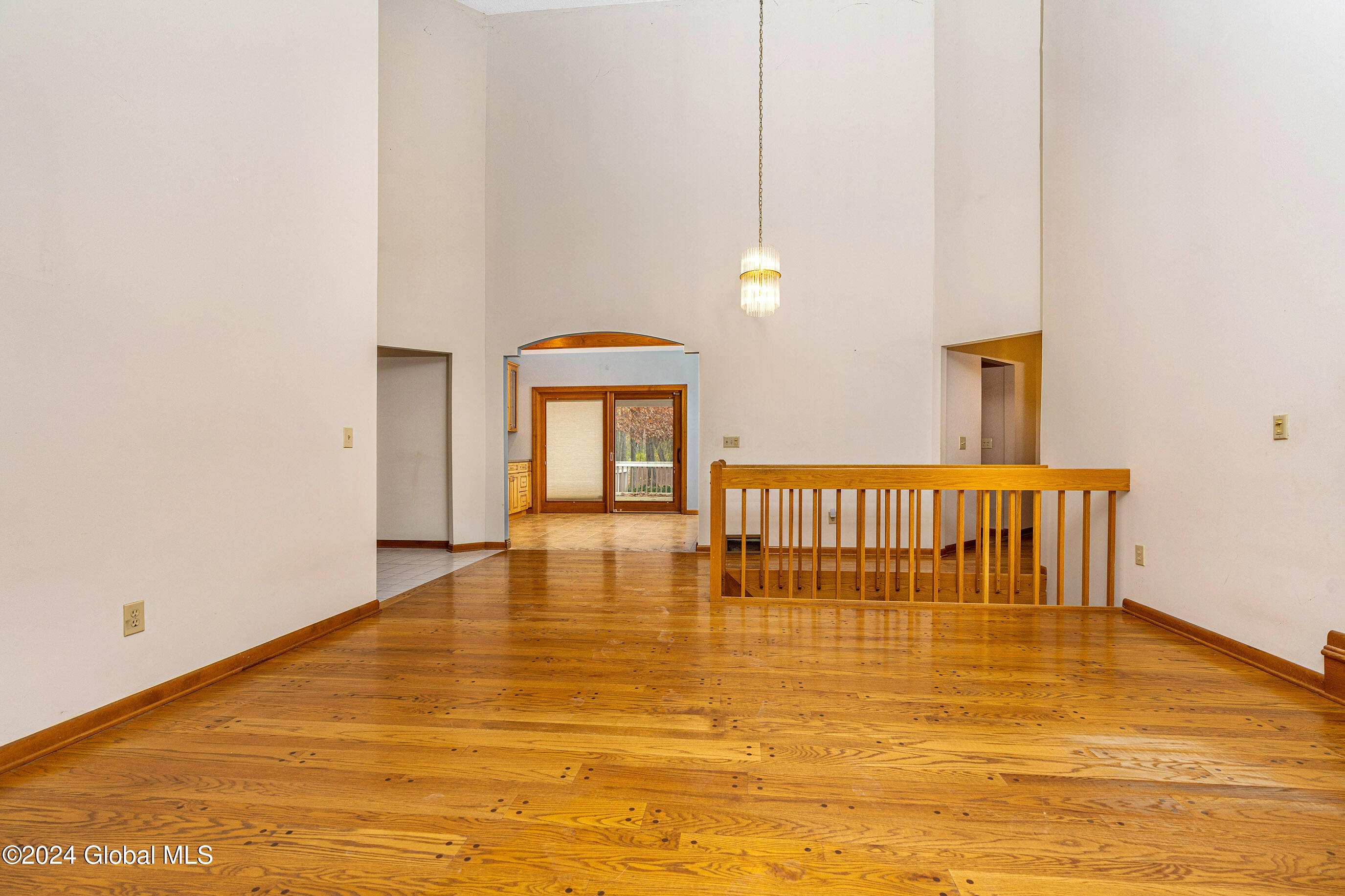 2 Carriage Hill Drive