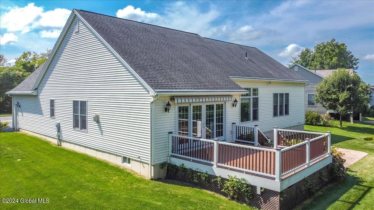10 Chantrey Boulevard