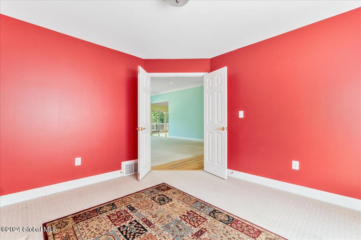 10 Chantrey Boulevard