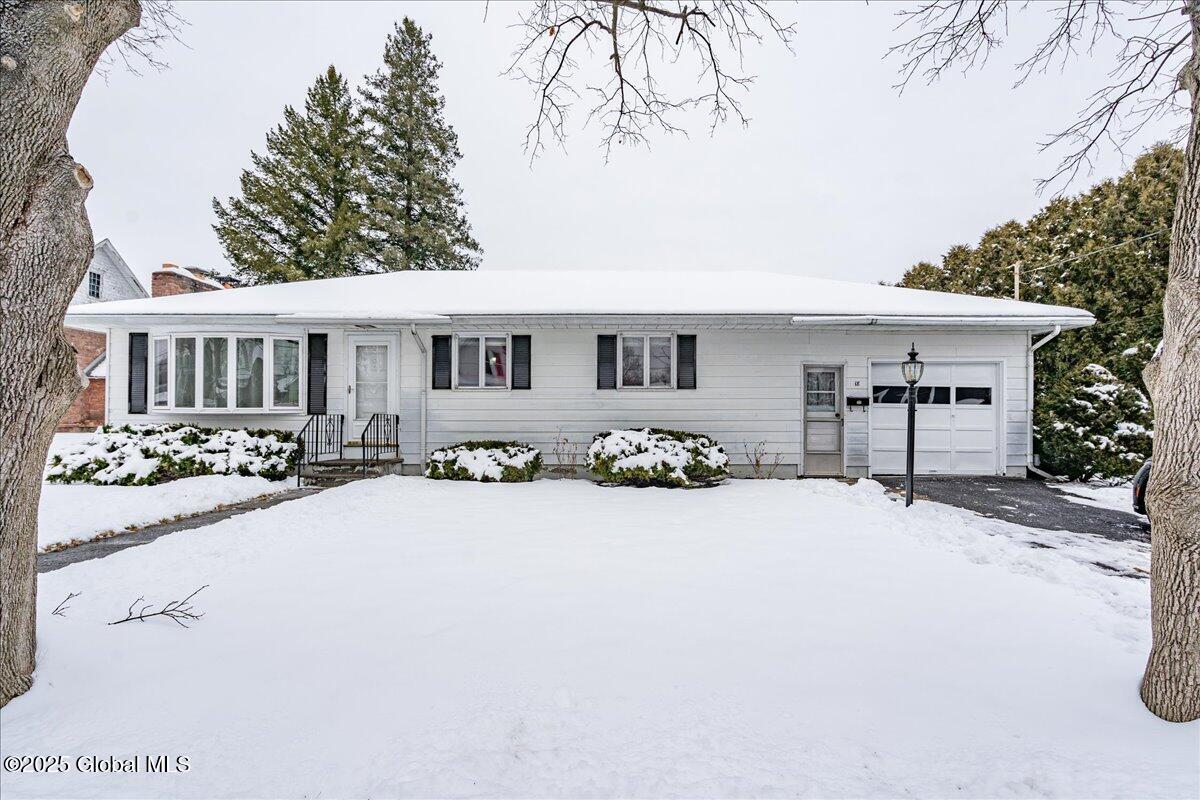 18 Newman Avenue