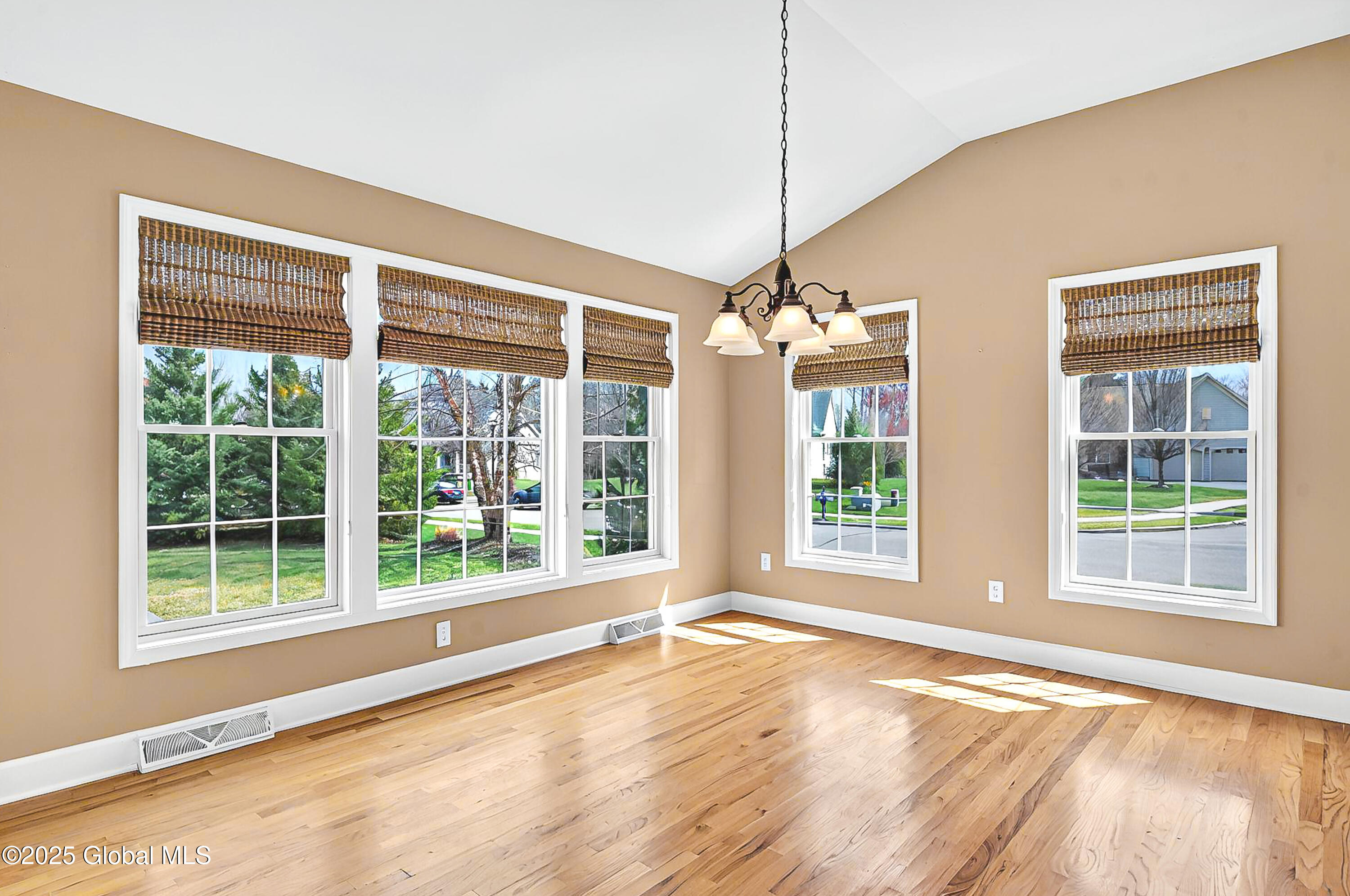 22 Gladstone Circle