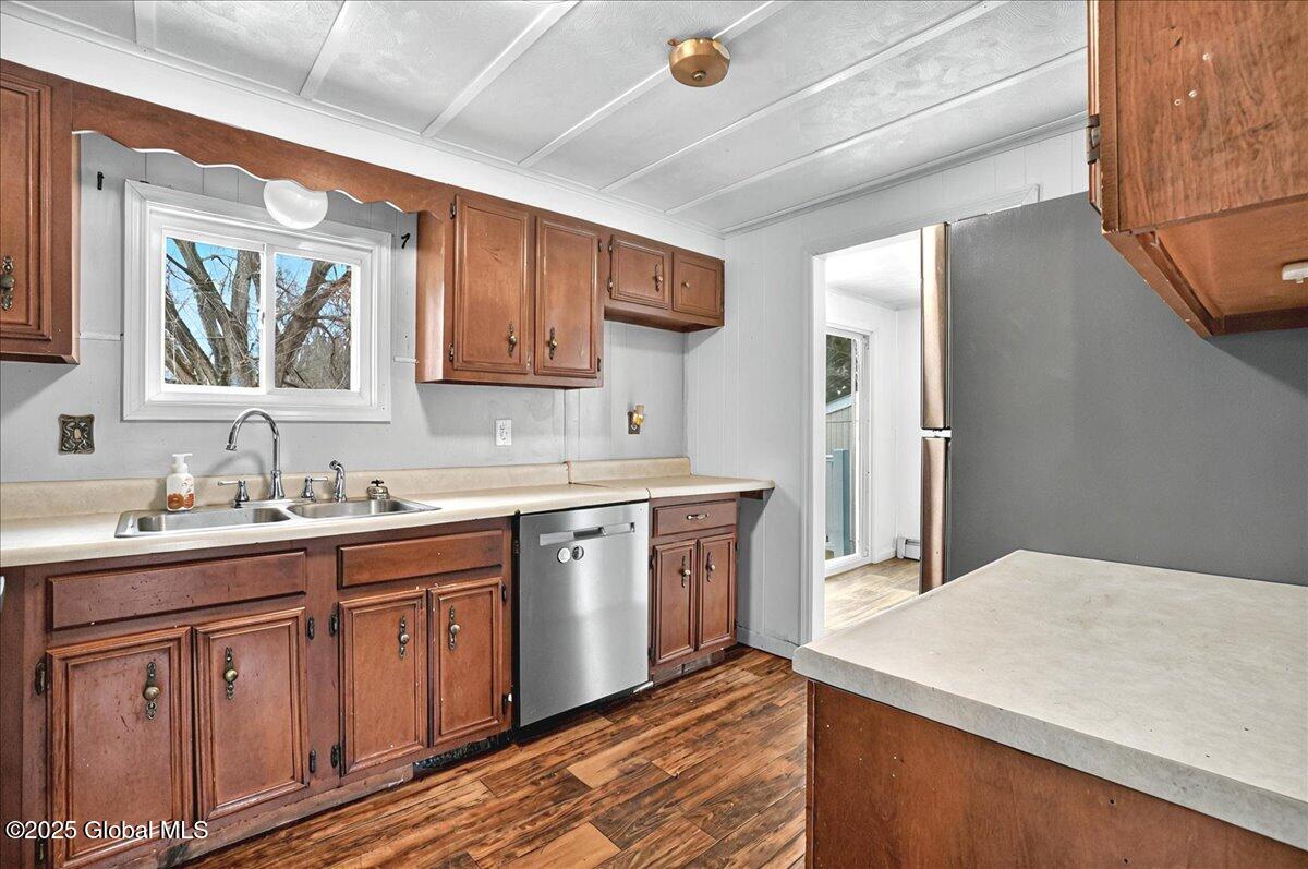144 Edie Road
