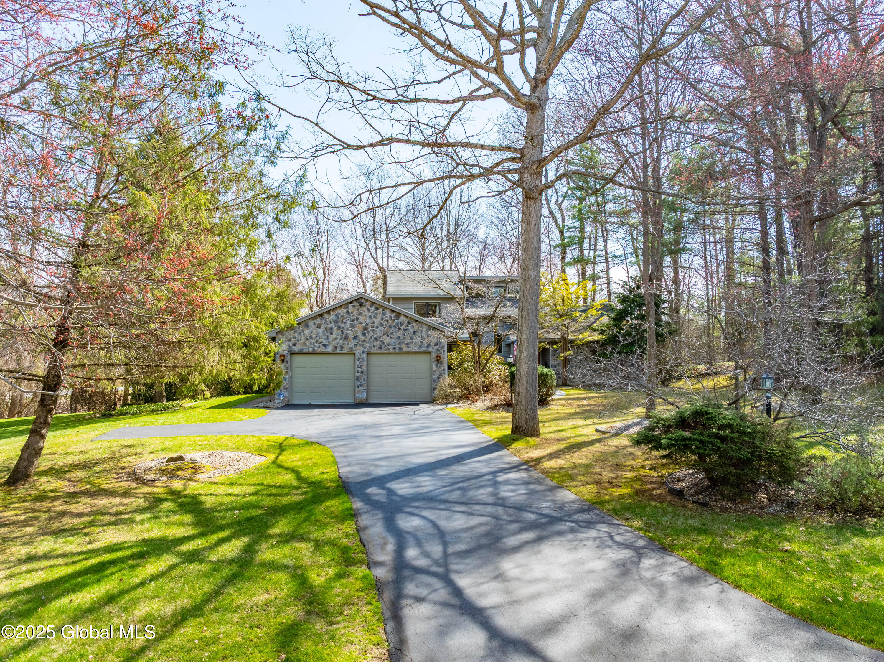 9 Timberwick Drive