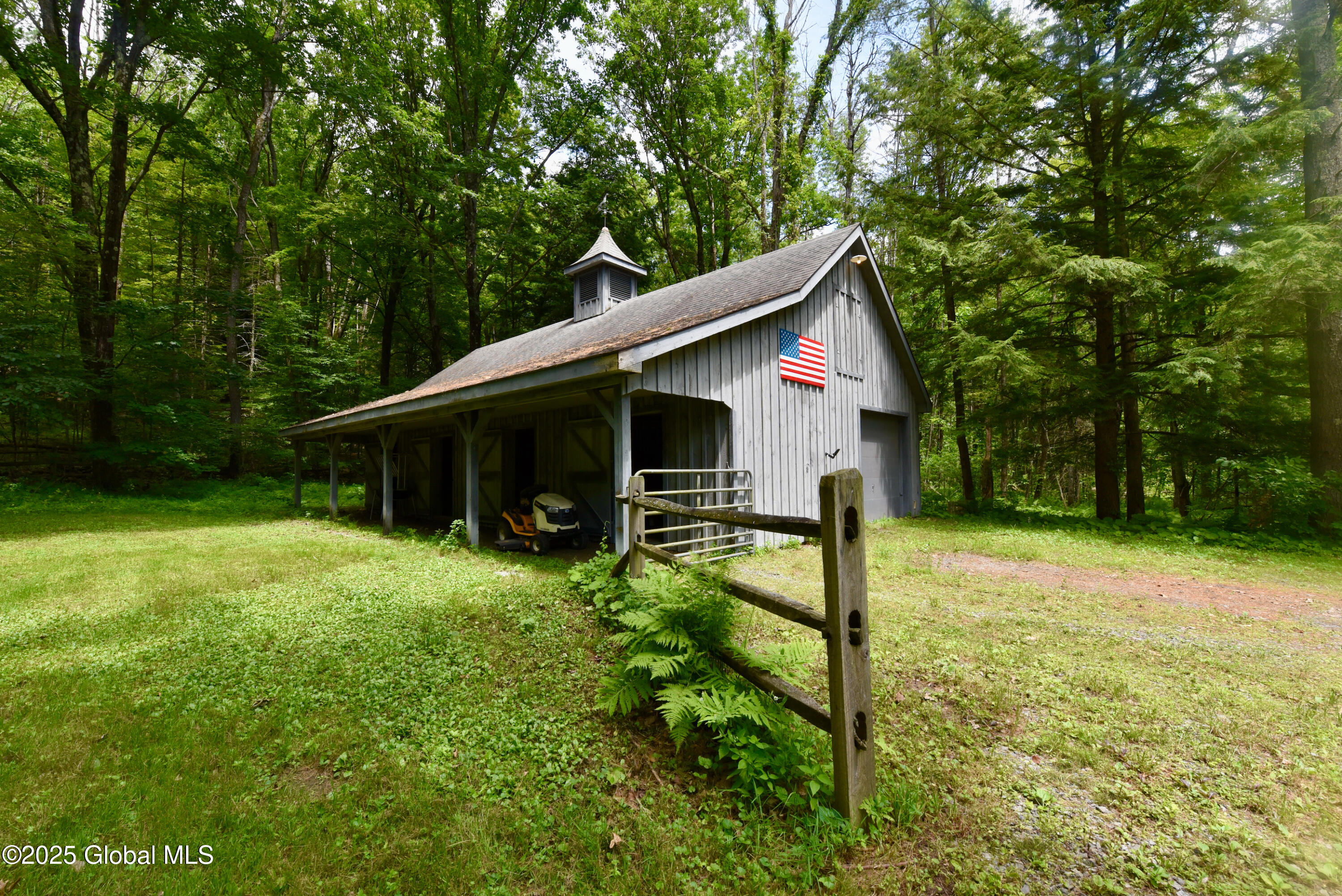 1323 Armer Road