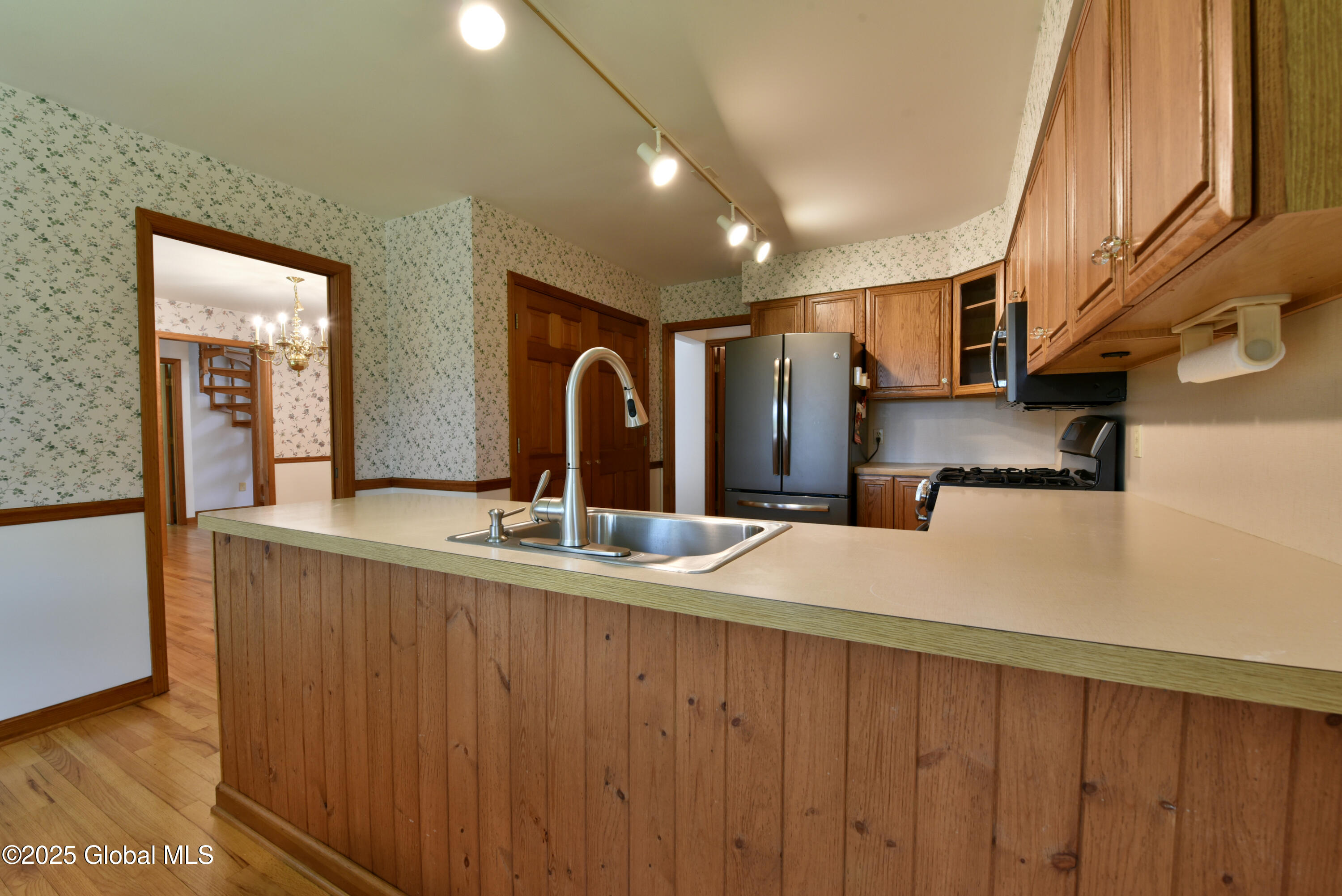1323 Armer Road