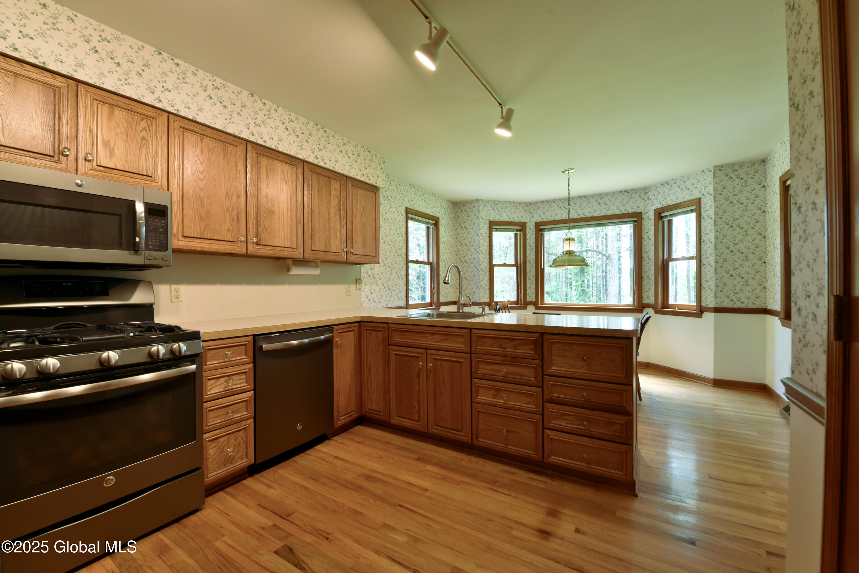 1323 Armer Road
