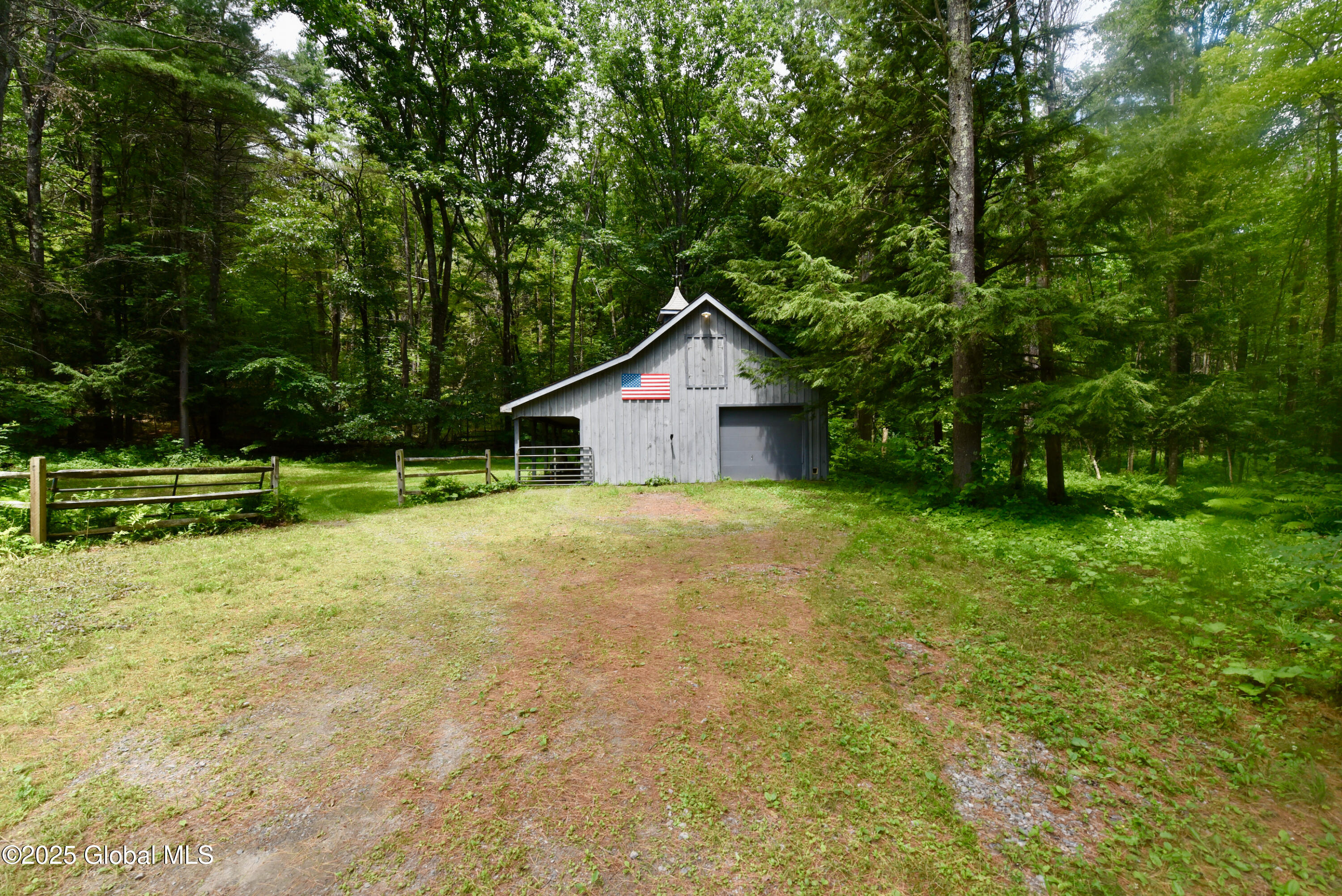 1323 Armer Road